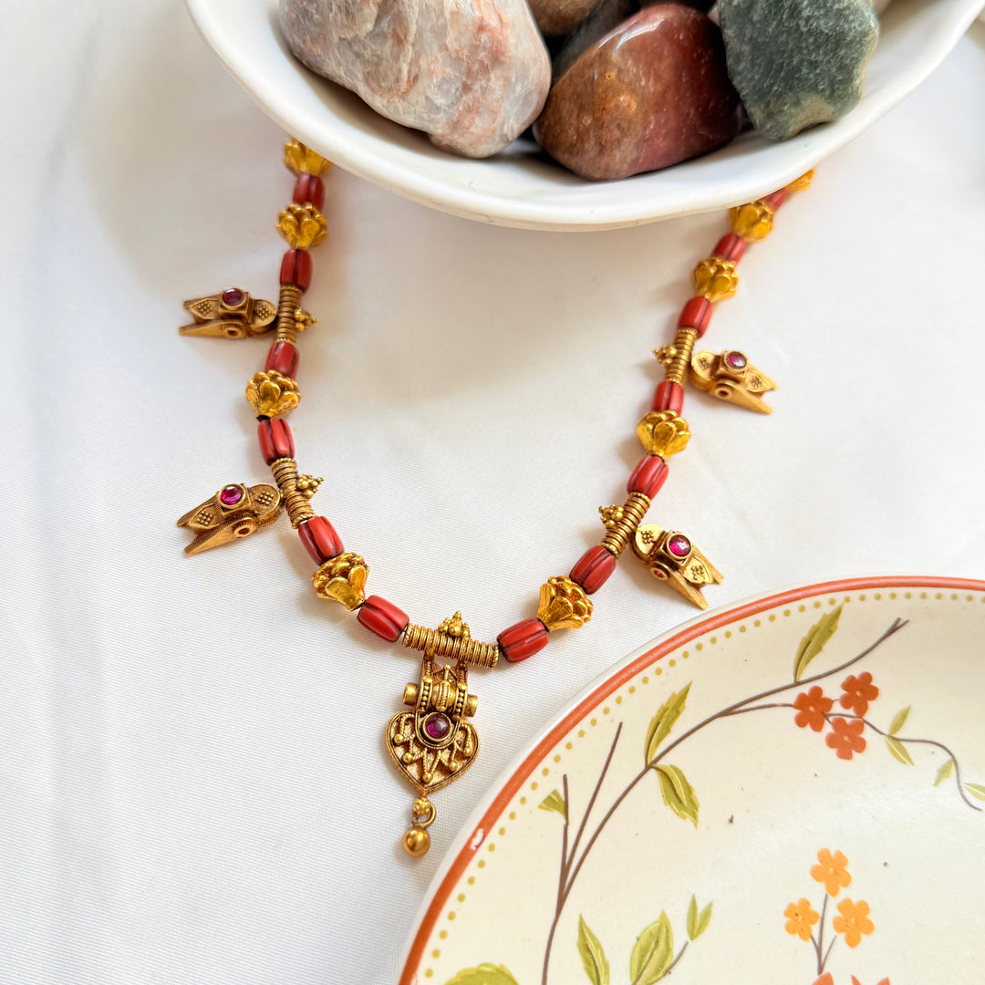 Manjari Silver Necklace