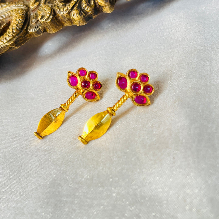 Eshita SIlver Earrings