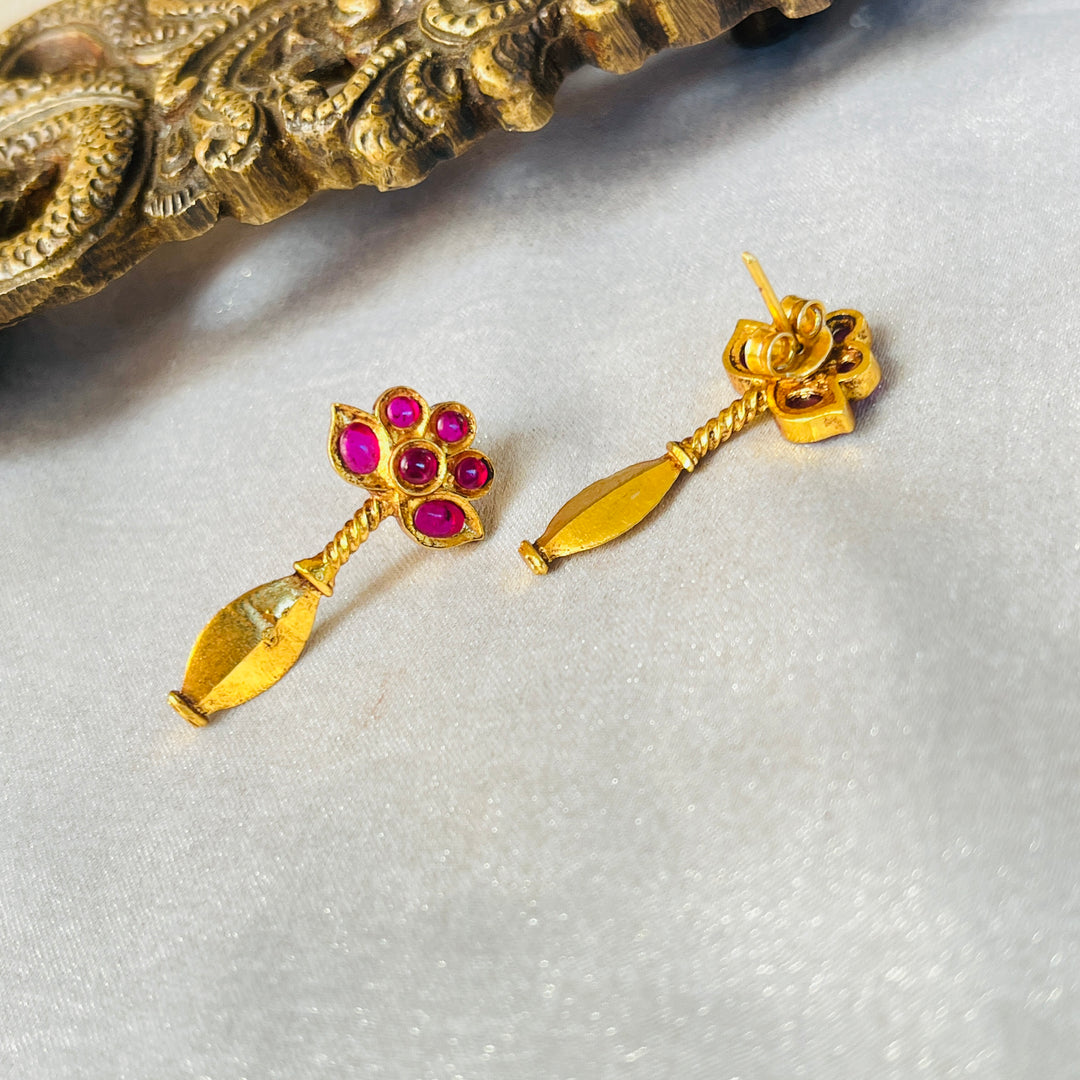 Eshita SIlver Earrings