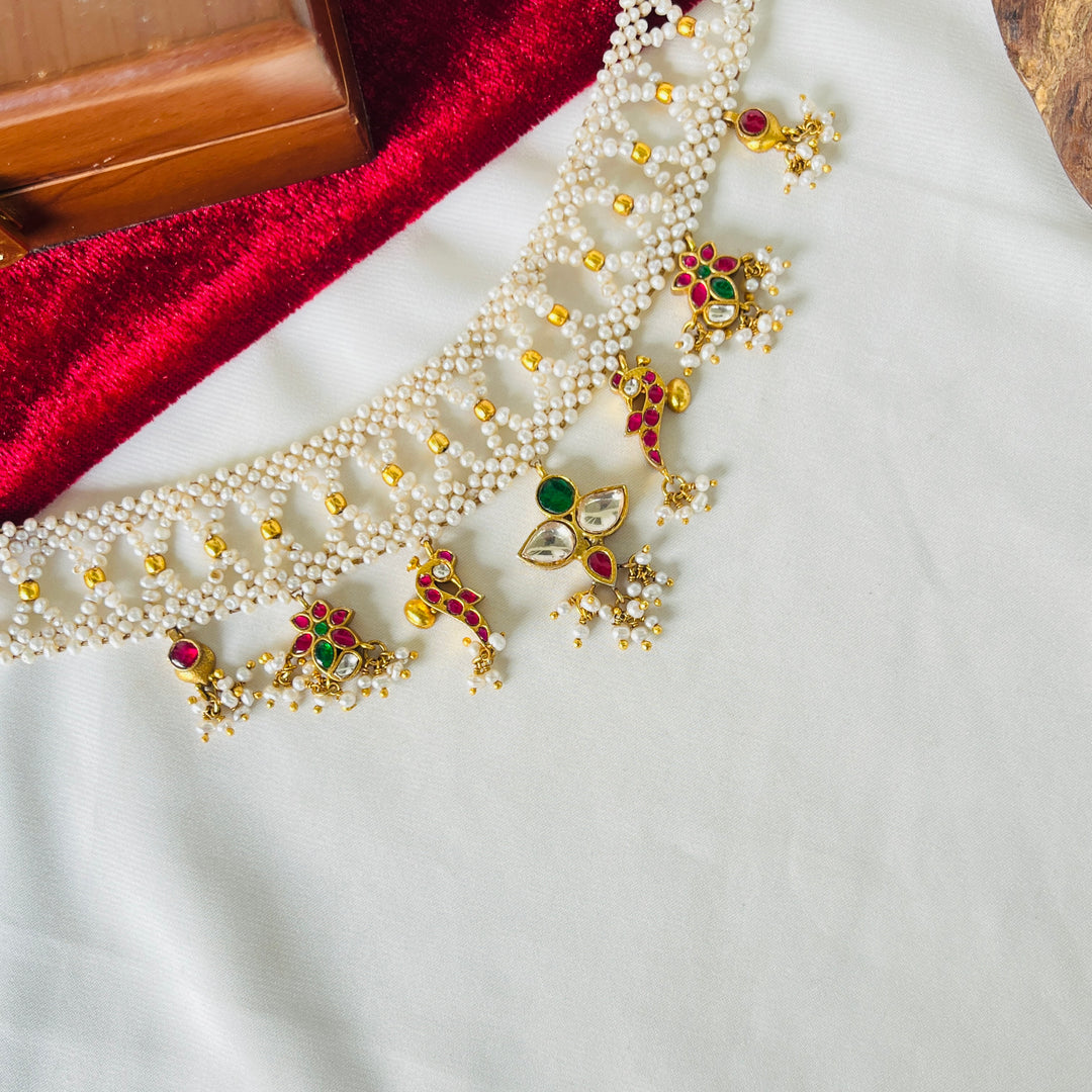 Harini Silver Necklace