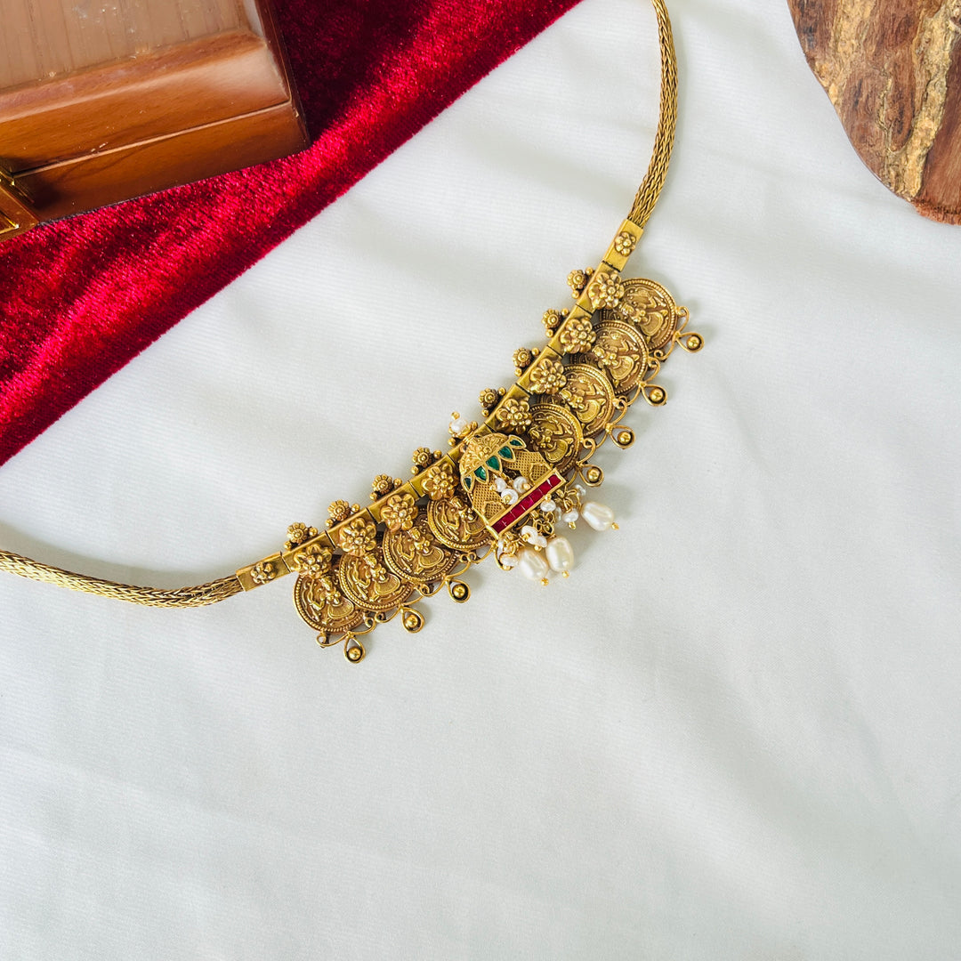 Padmika Silver Necklace