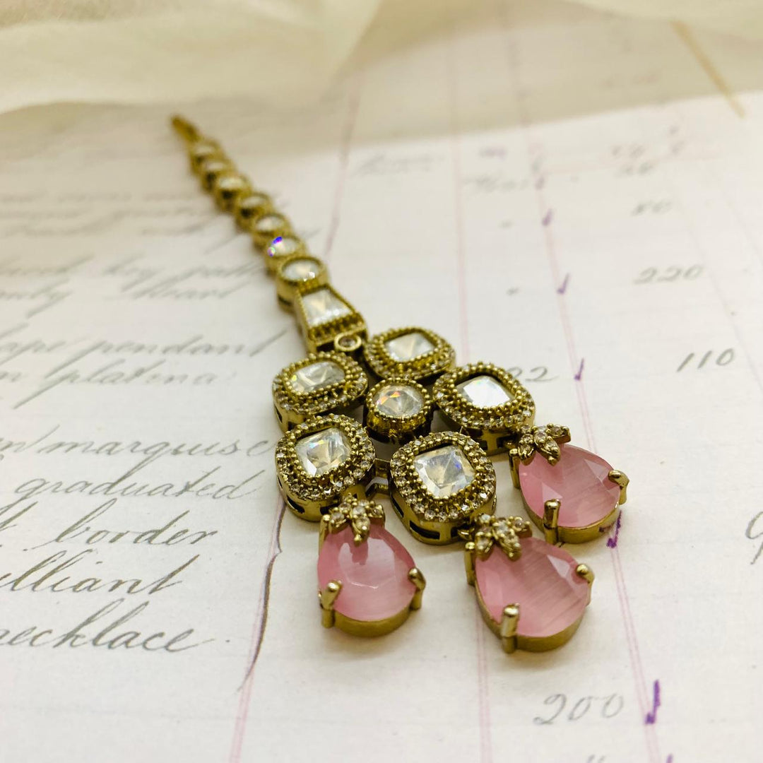 Pink Blossom Radiance Tikka