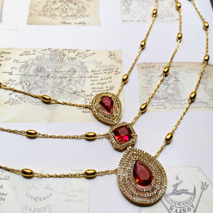 Red Mystic Glamour Necklace with Earrings