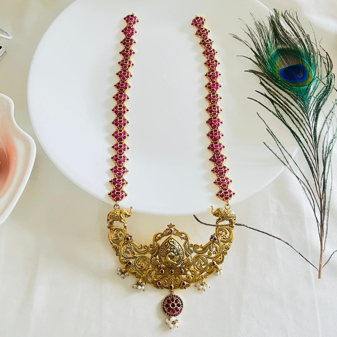 Roopam Silver Necklace