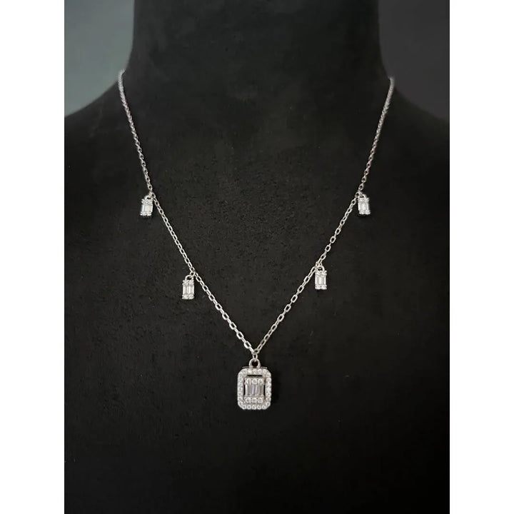 FUSED SETTING BAGUETTE CHAIN WITH DANGLING BAGUETTE DIAMONDS