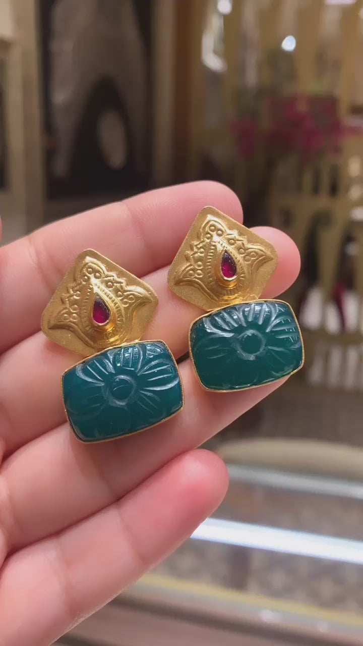 Emerald Regal Earrings