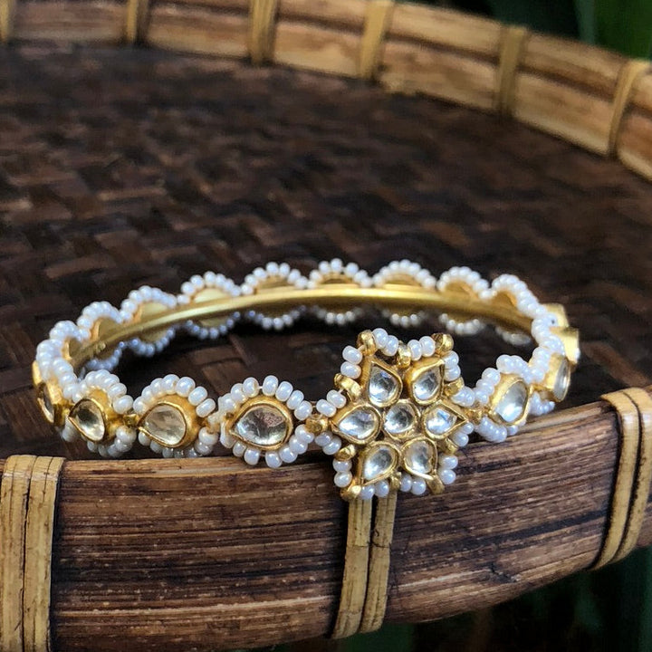 Floral Pearl Lace Kada