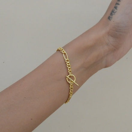 Figaro Bracelet (Gold)