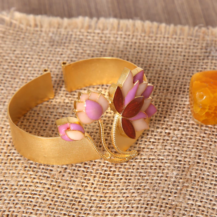 Full Bloom Bracelet