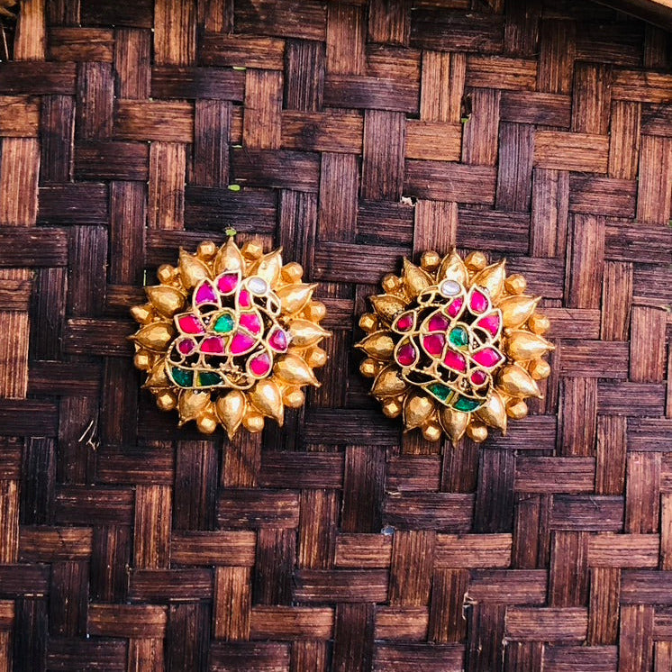 Saifreena Studs