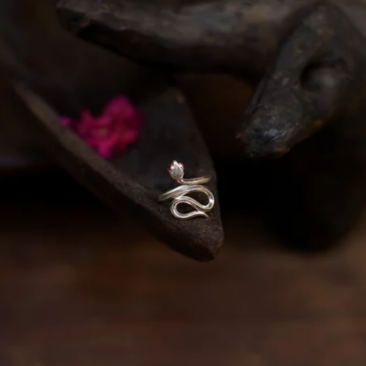 Serpent Ring