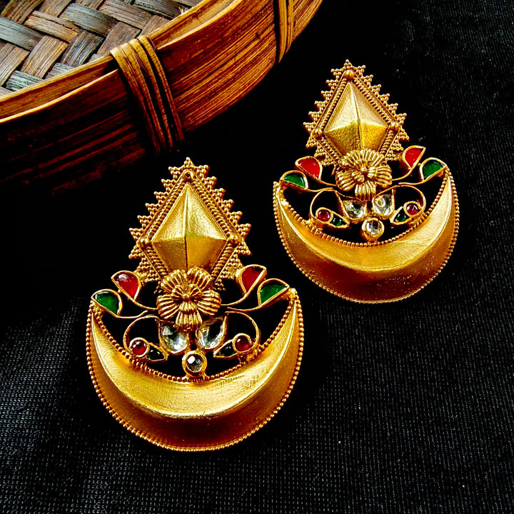 Roshan Chand Studs