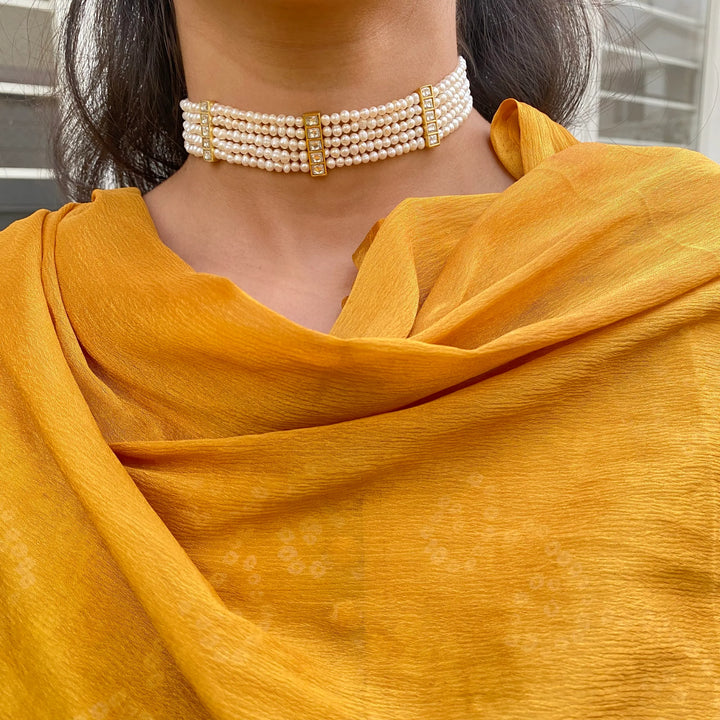 Ruha Choker