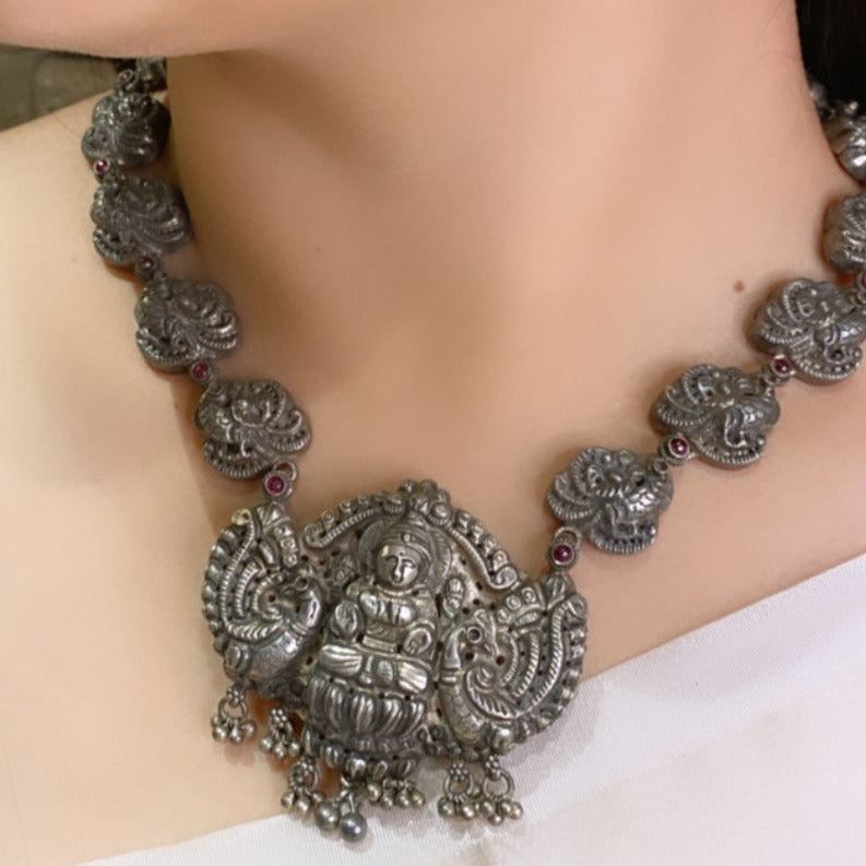 Bhargavi Necklace