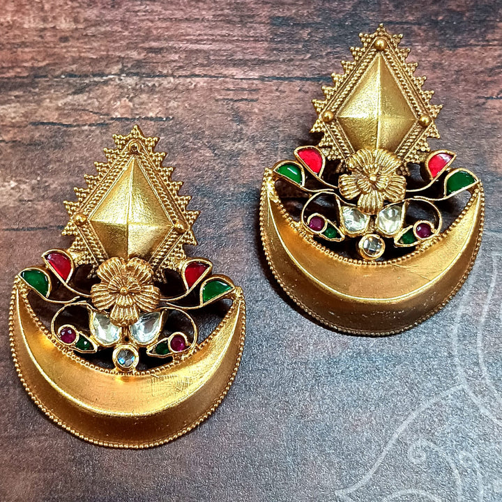 Roshan Chand Studs