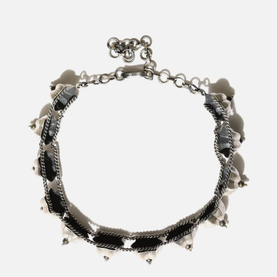 Levitate Choker